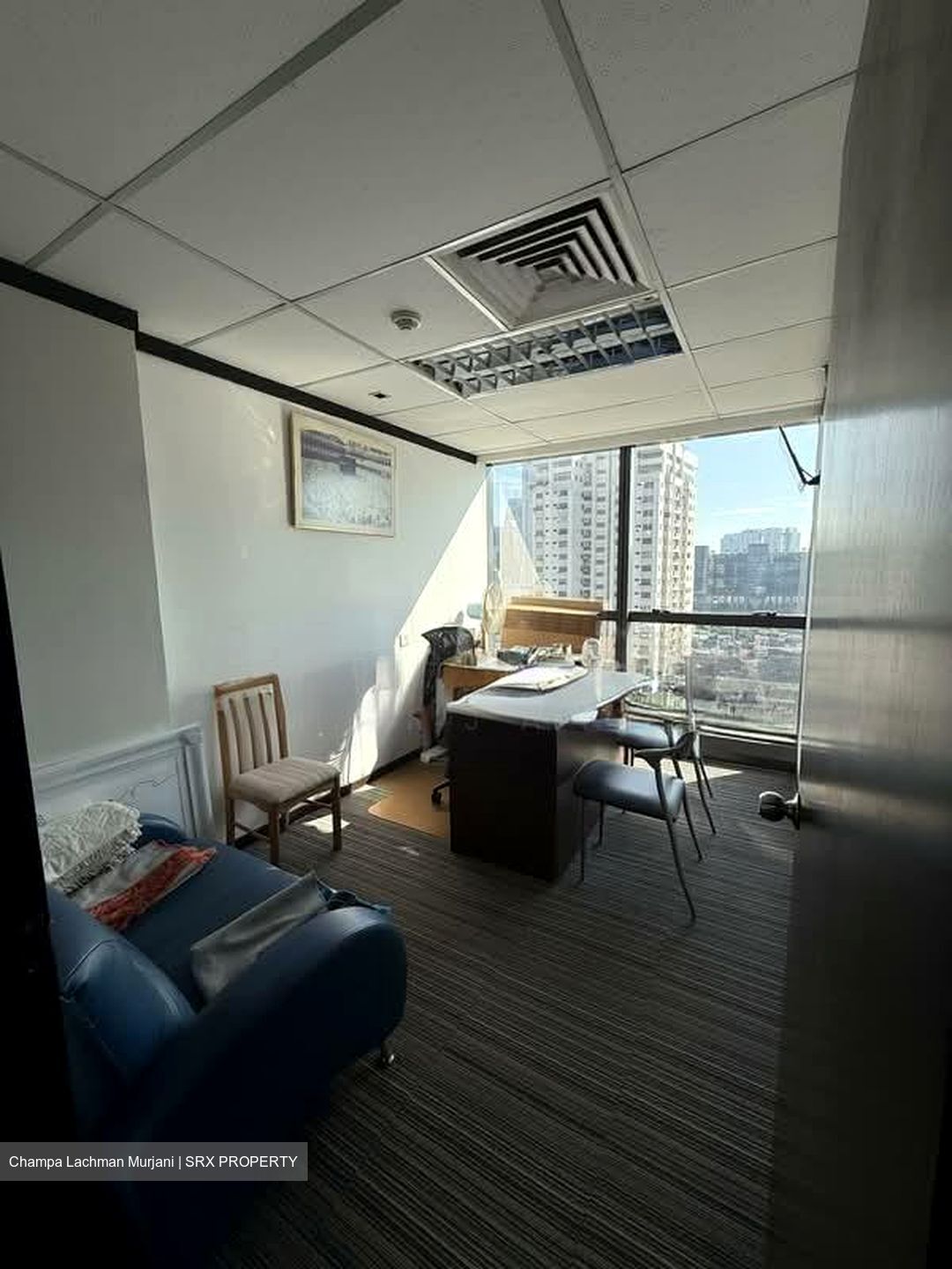 High Street Centre (D6), Office #541626141